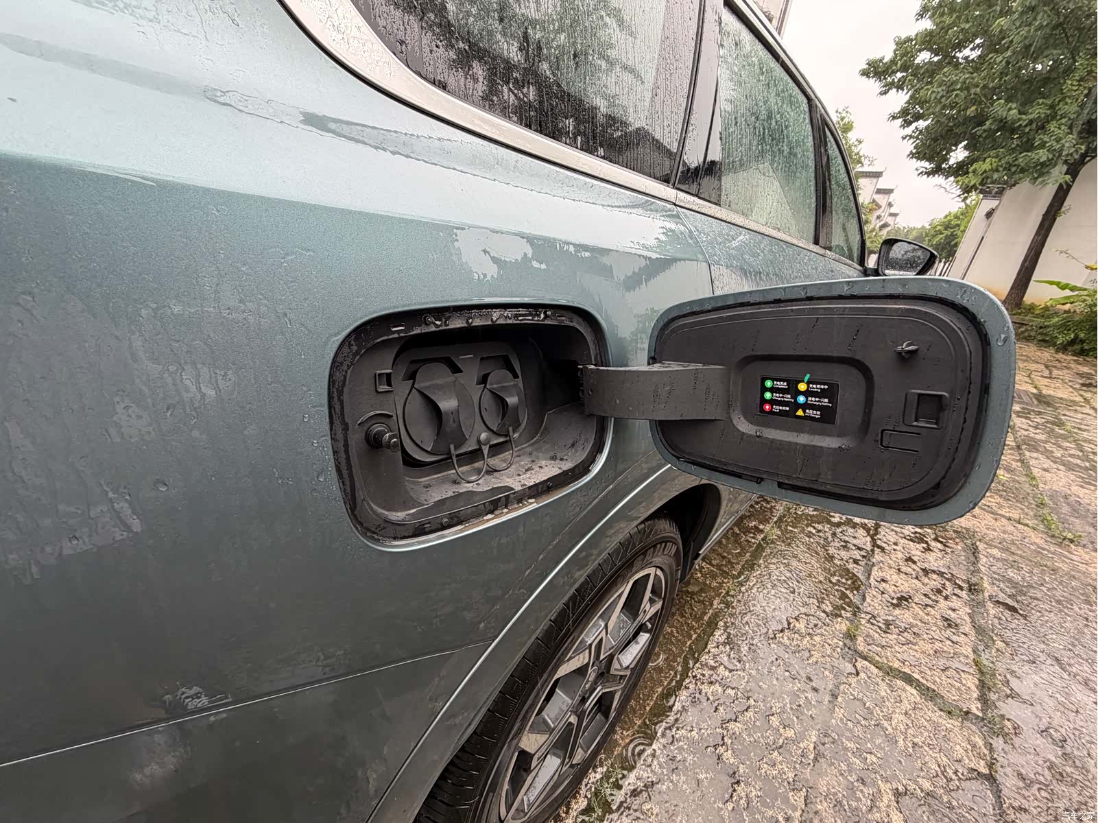 Jetour L7, 2025 12