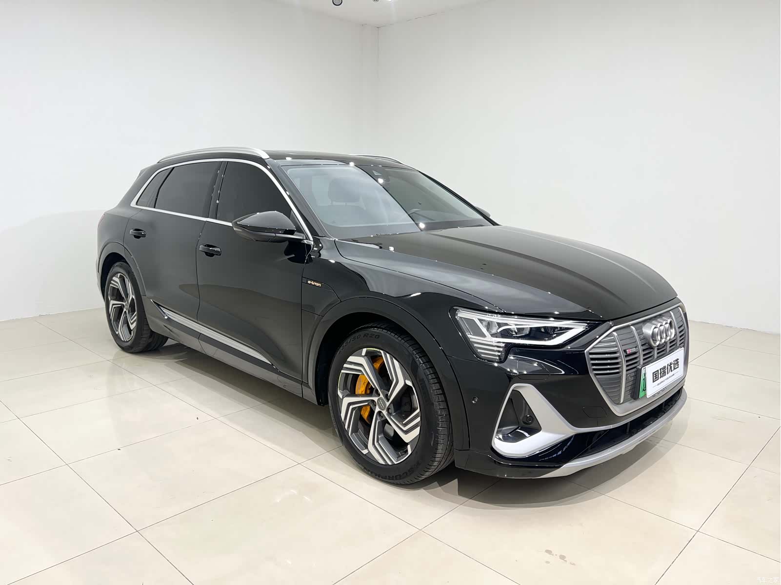 Audi e-tron, 2022 3