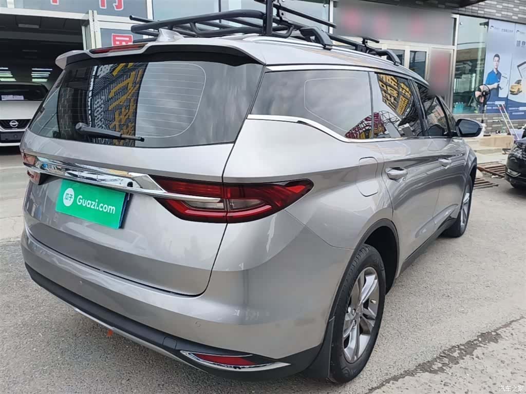 Geely Jiaji, 2022 7