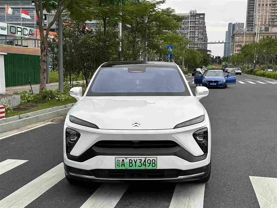 NIO EC6