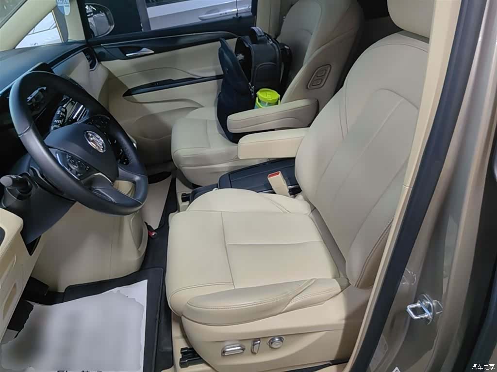 Buick GL8, 2024 15