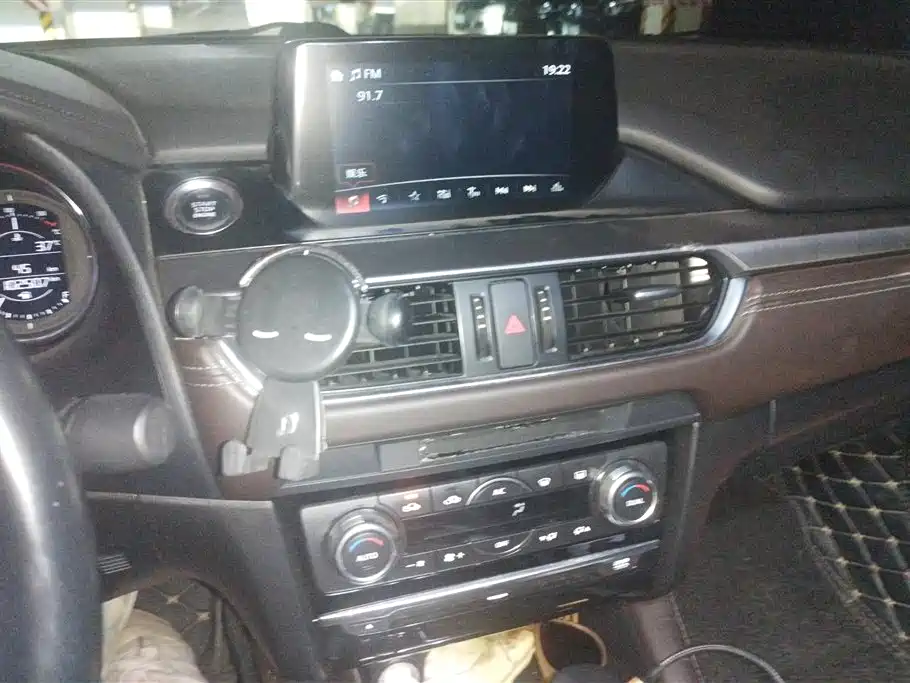 Mazda Atez