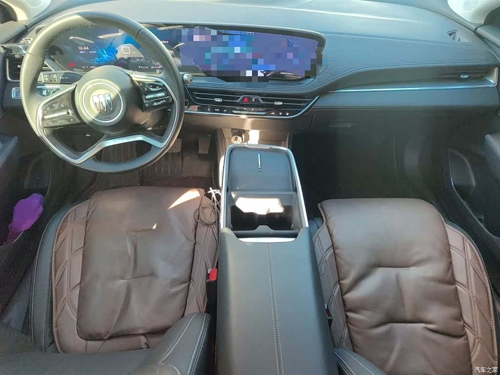 Buick LaCrosse, 2025 13