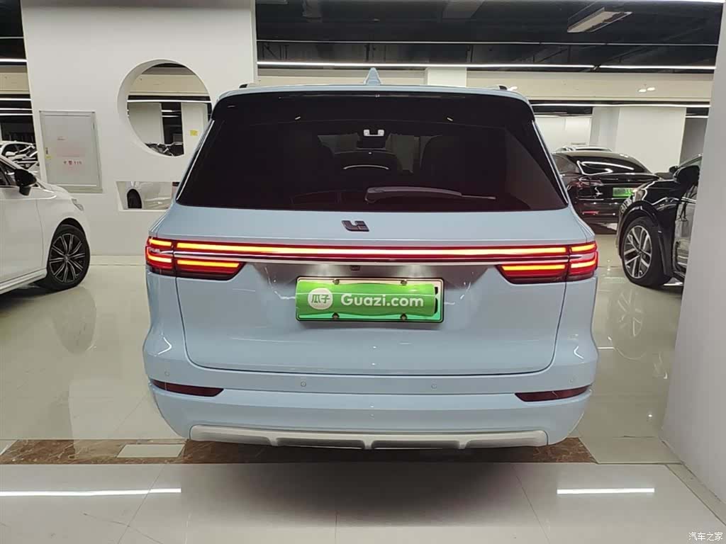 Li Auto ONE, 2022 6