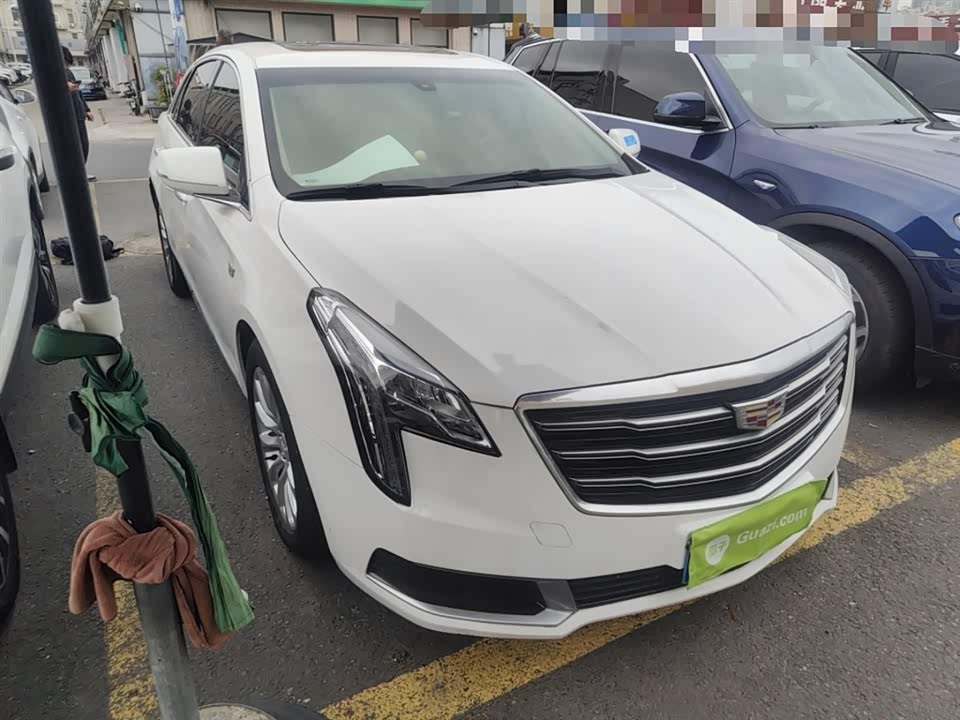 Cadillac XTS