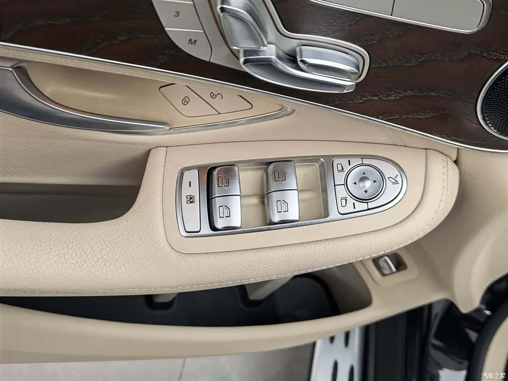 Mercedes-Benz GLC, 2017 9
