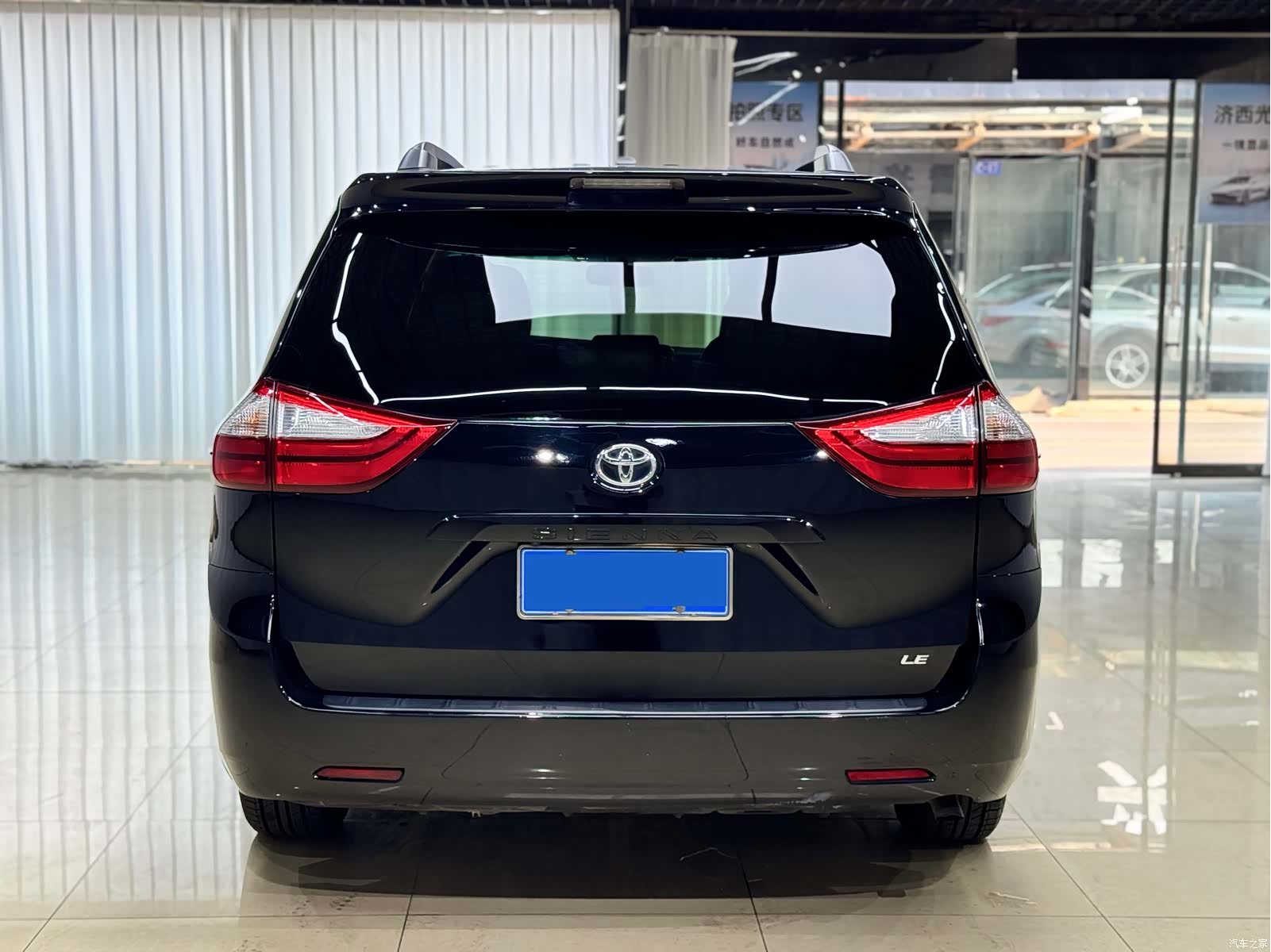 Toyota Sienna, 2015 8