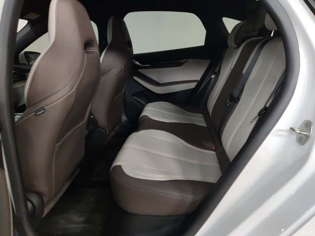 BYD Qin, 2024 17