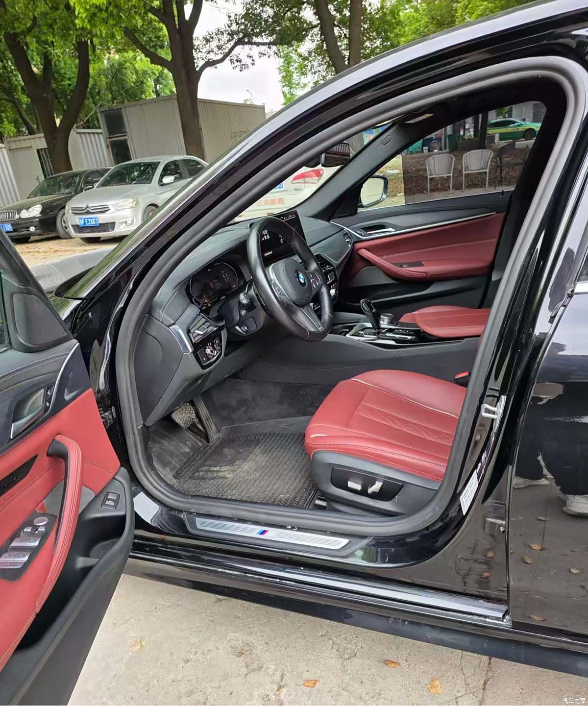BMW 5 Series, 2023 все фото