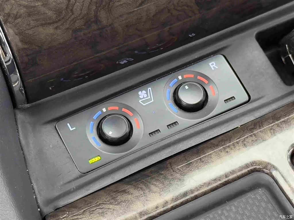 Toyota Alphard, 2021 17