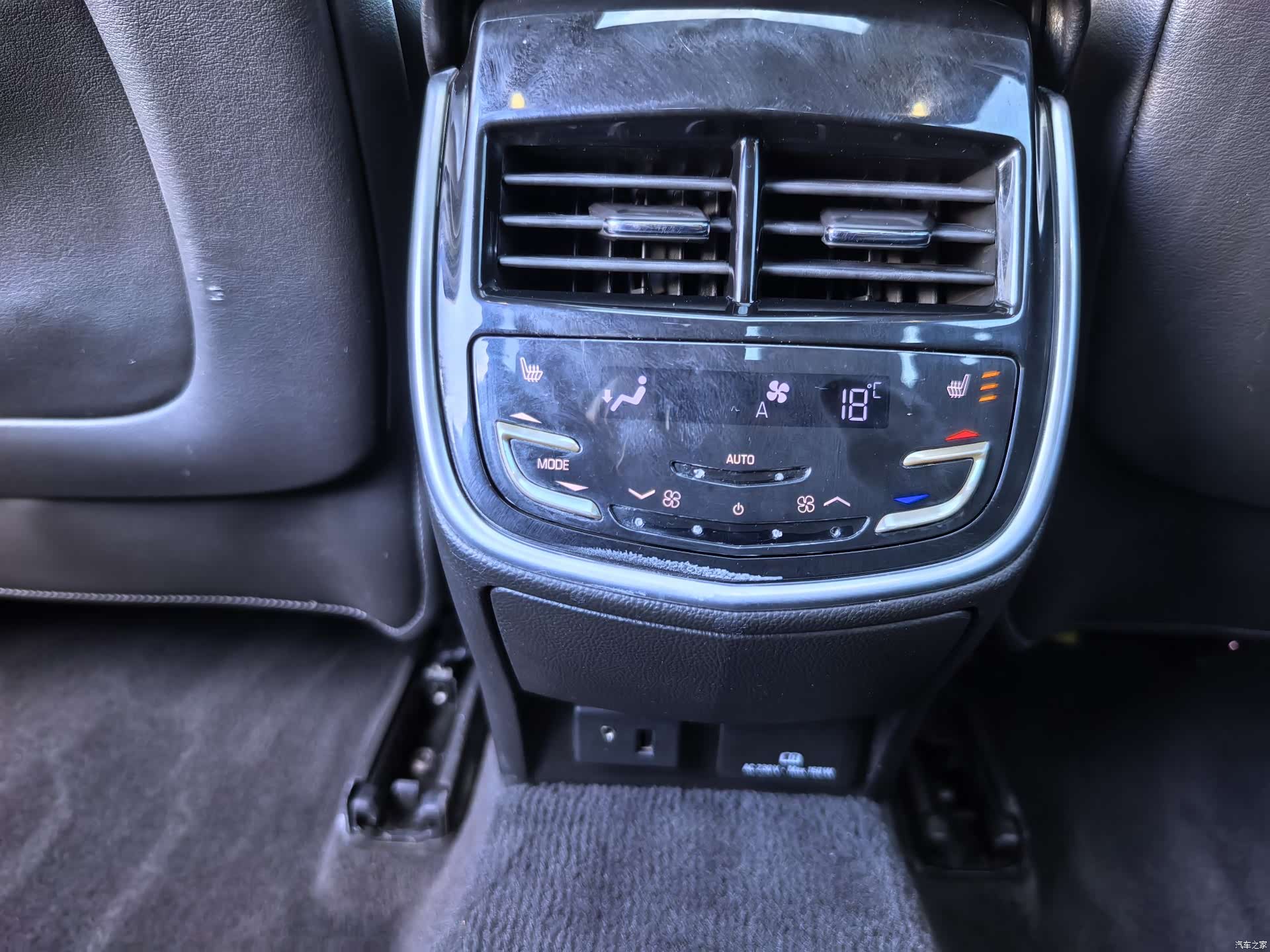 Cadillac XTS, 2017 11