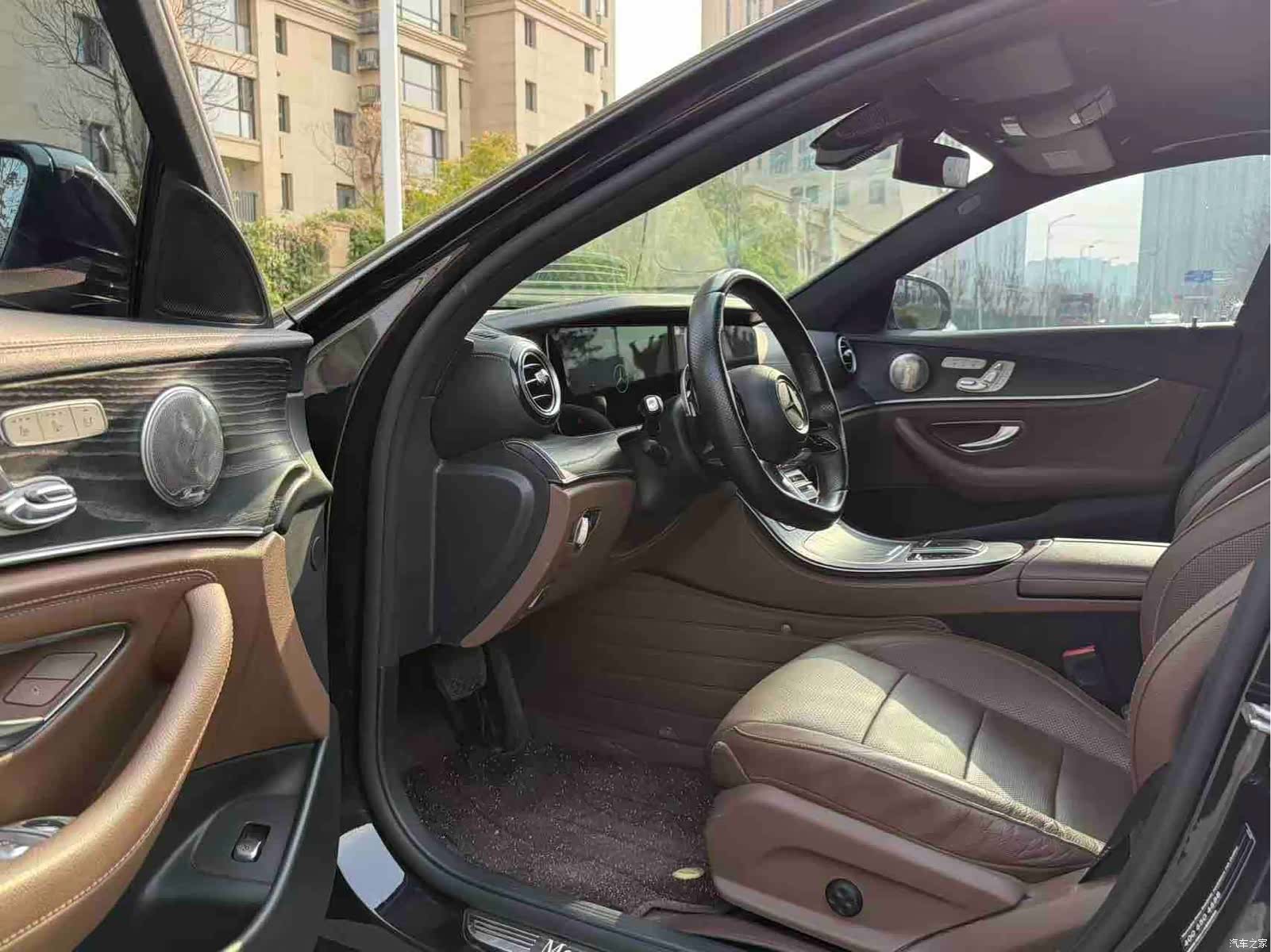 Mercedes-Benz E-Class, 2021 4