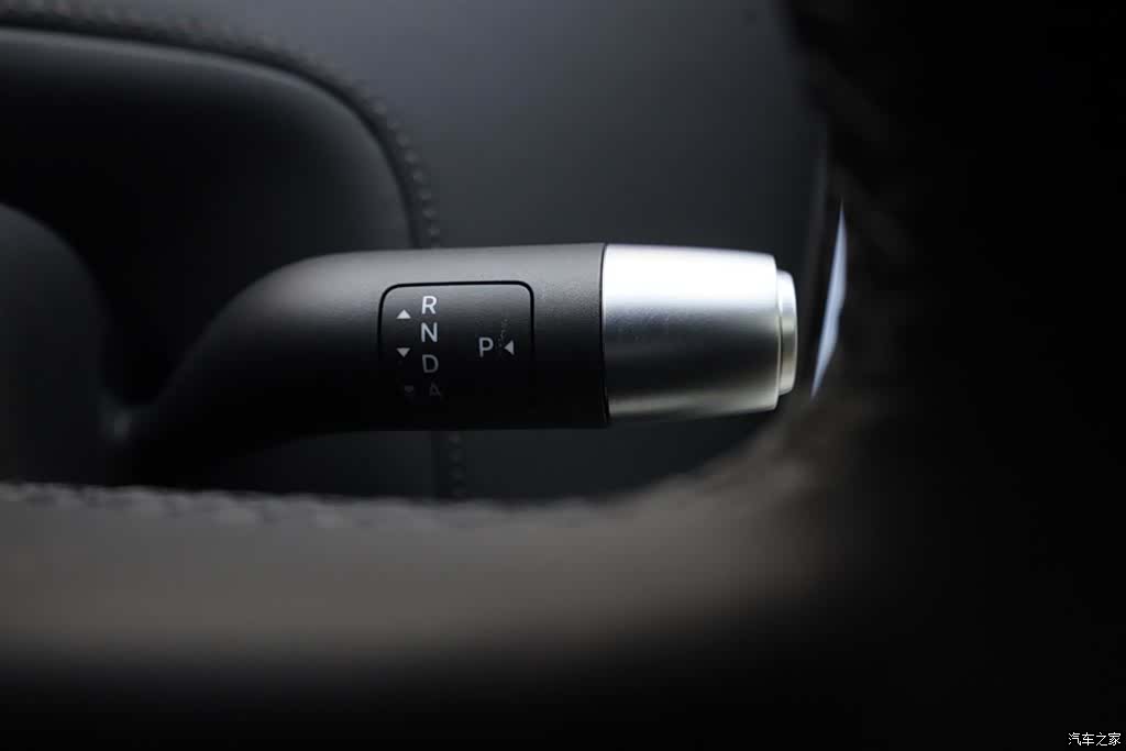 Li Auto L9, 2025 22