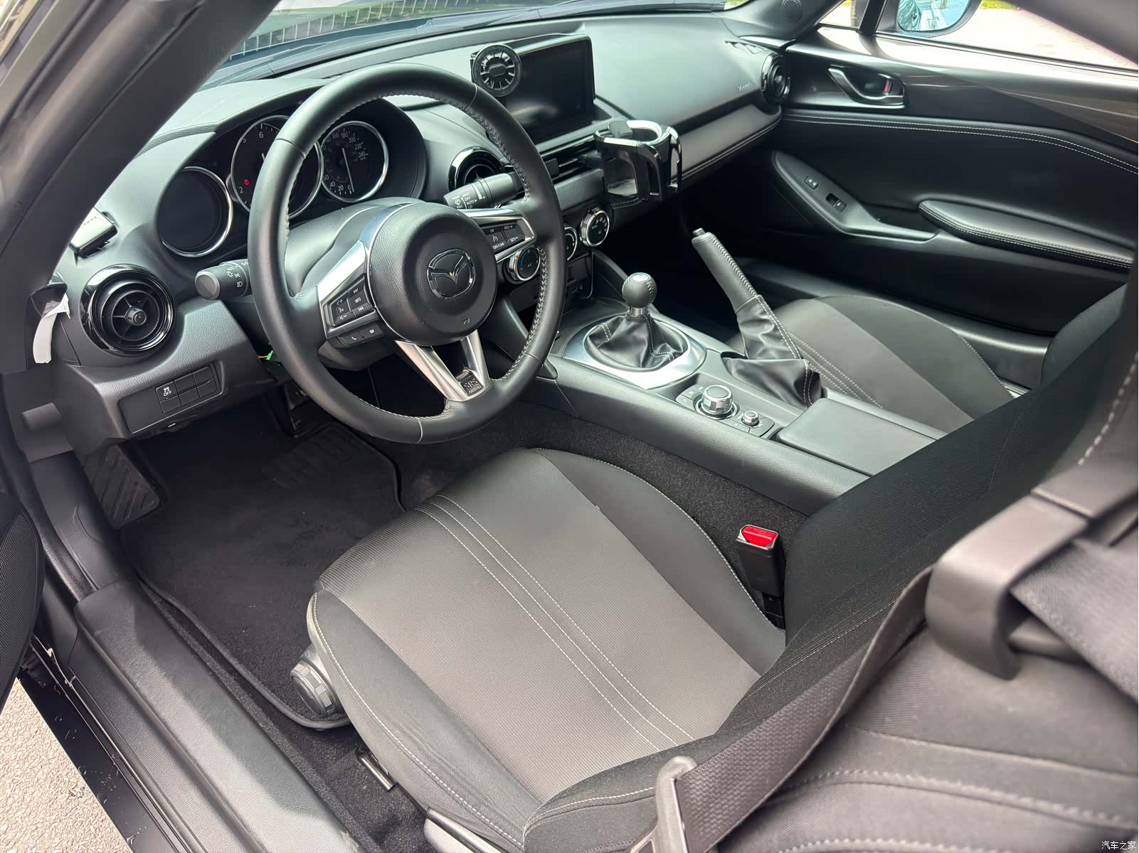 Mazda MX-5, 2024 8