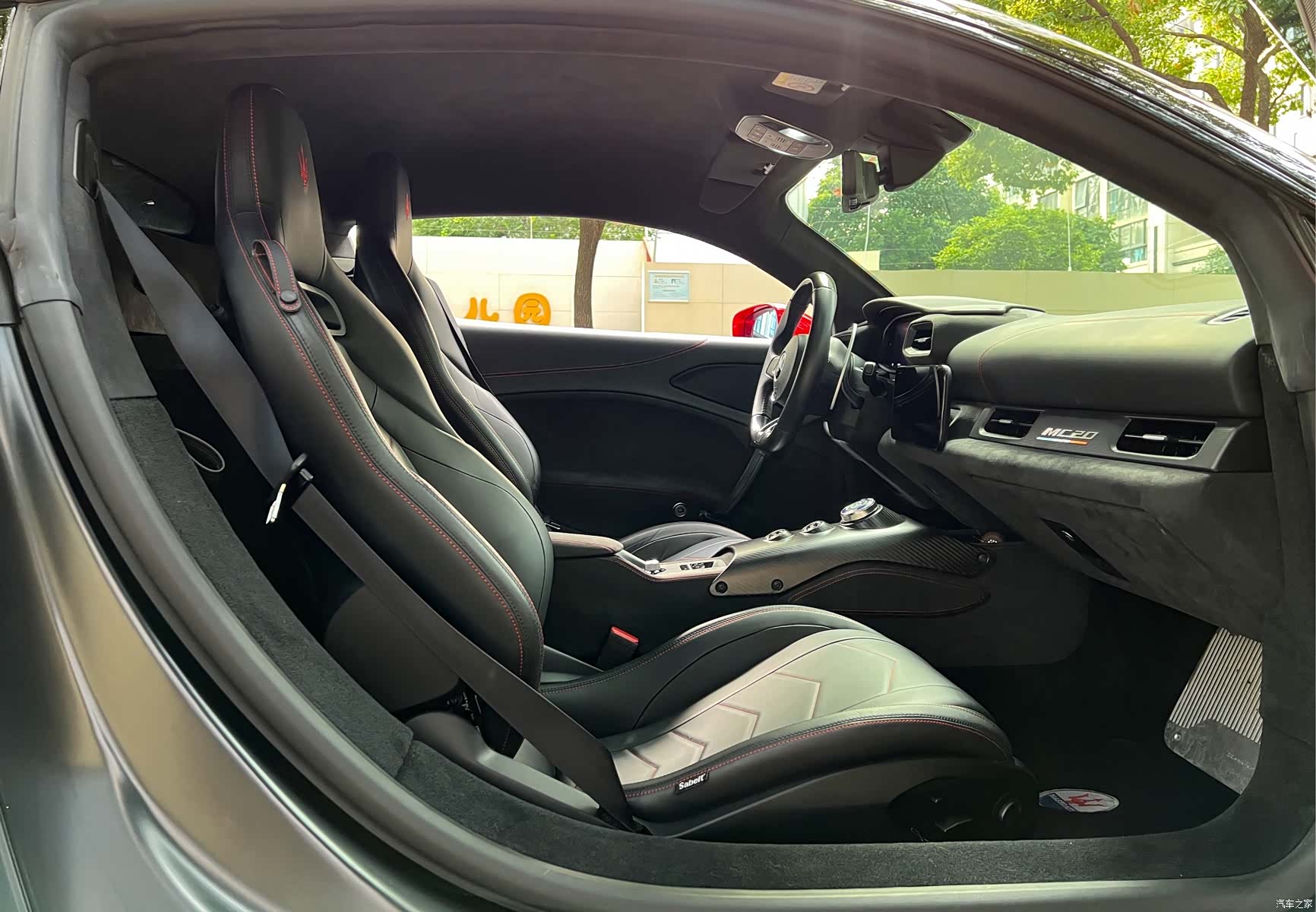 Maserati MC20, 2022 9