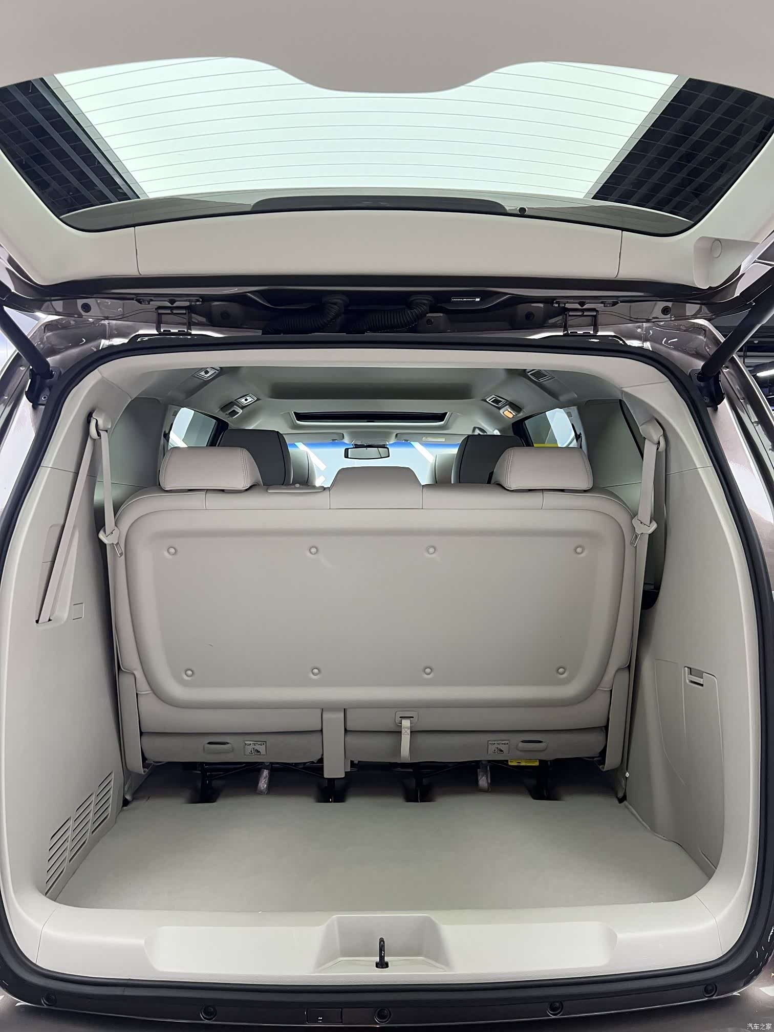 Buick GL8, 2022 31