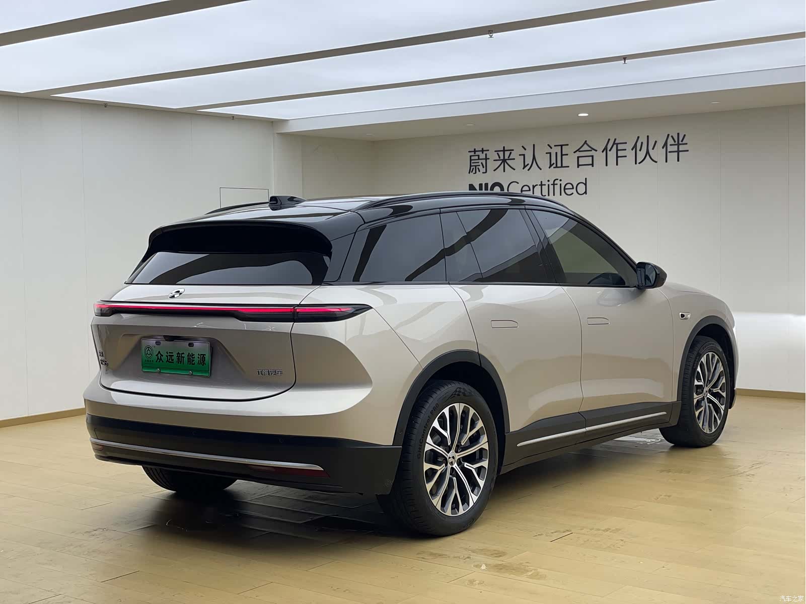 NIO ES6, 2023 6