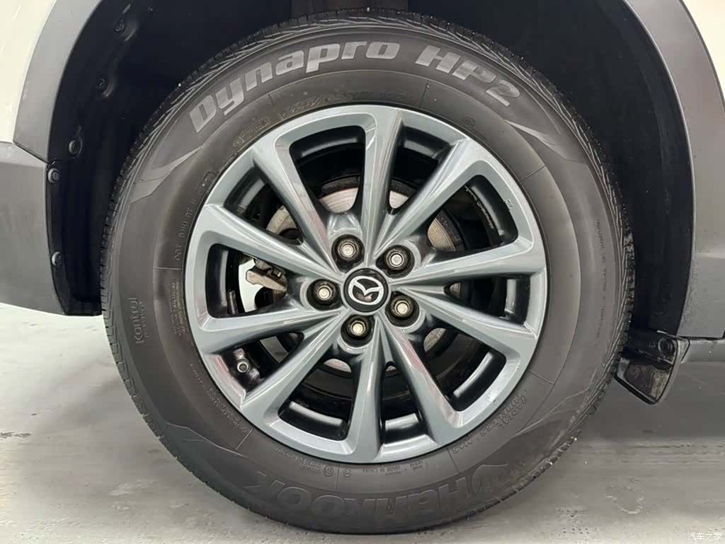 Mazda CX-4, 2023 19