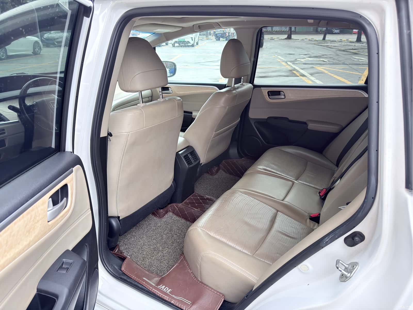 Honda Jade, 2015 6