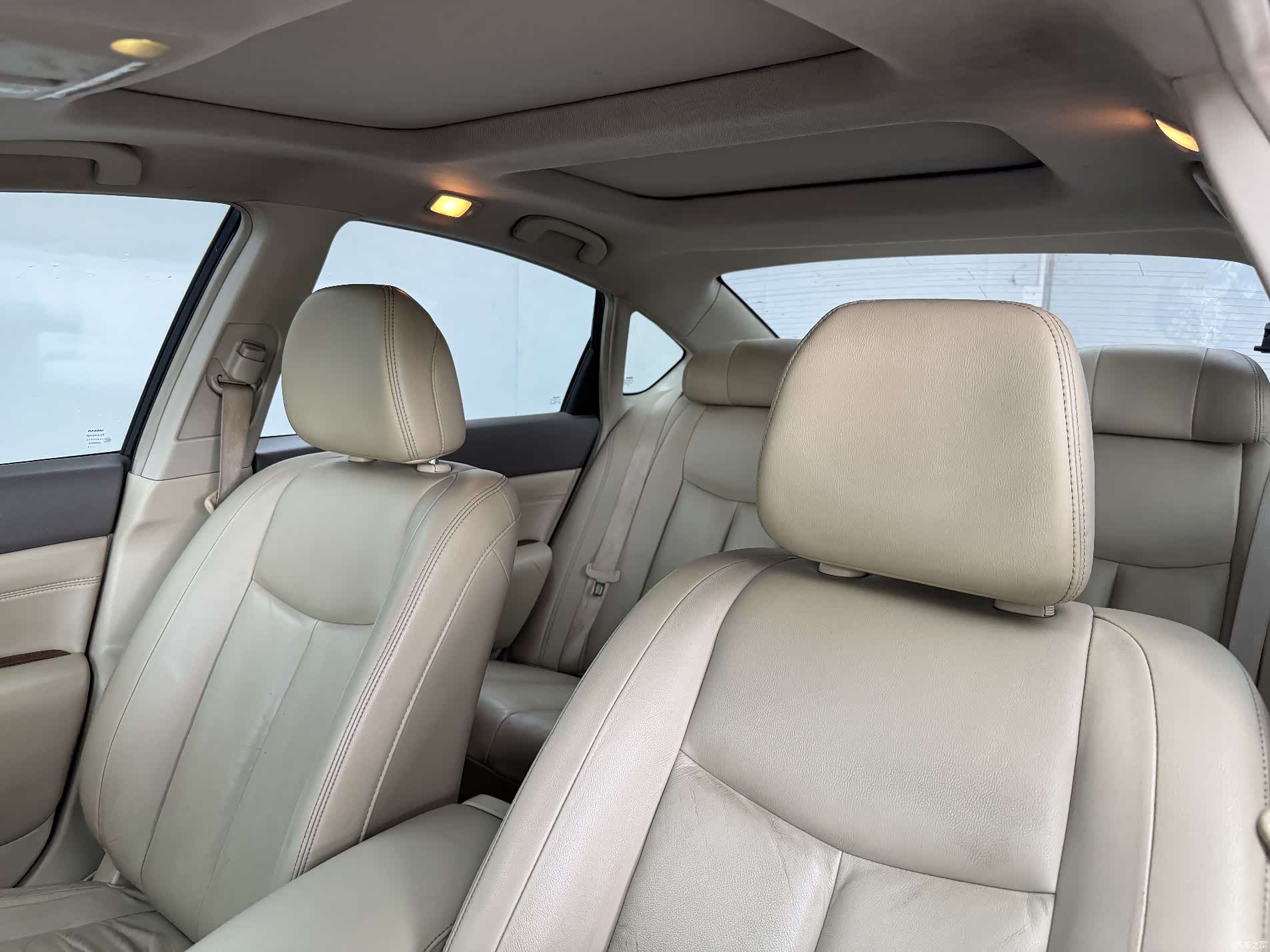 Nissan Teana, 2013 19