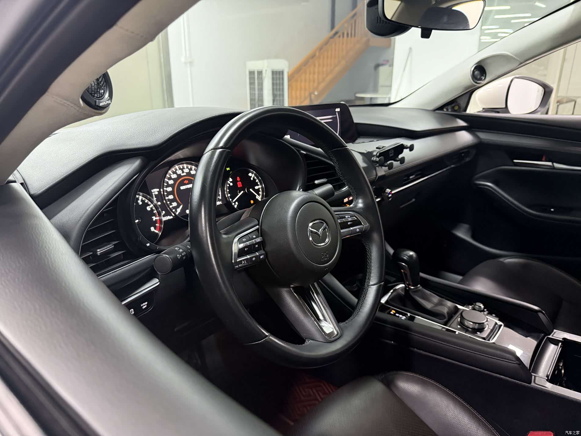 Mazda Mazda3, 2021 10