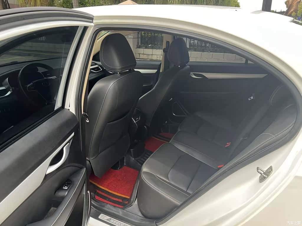 Geely Emgrand, 2018 все фото