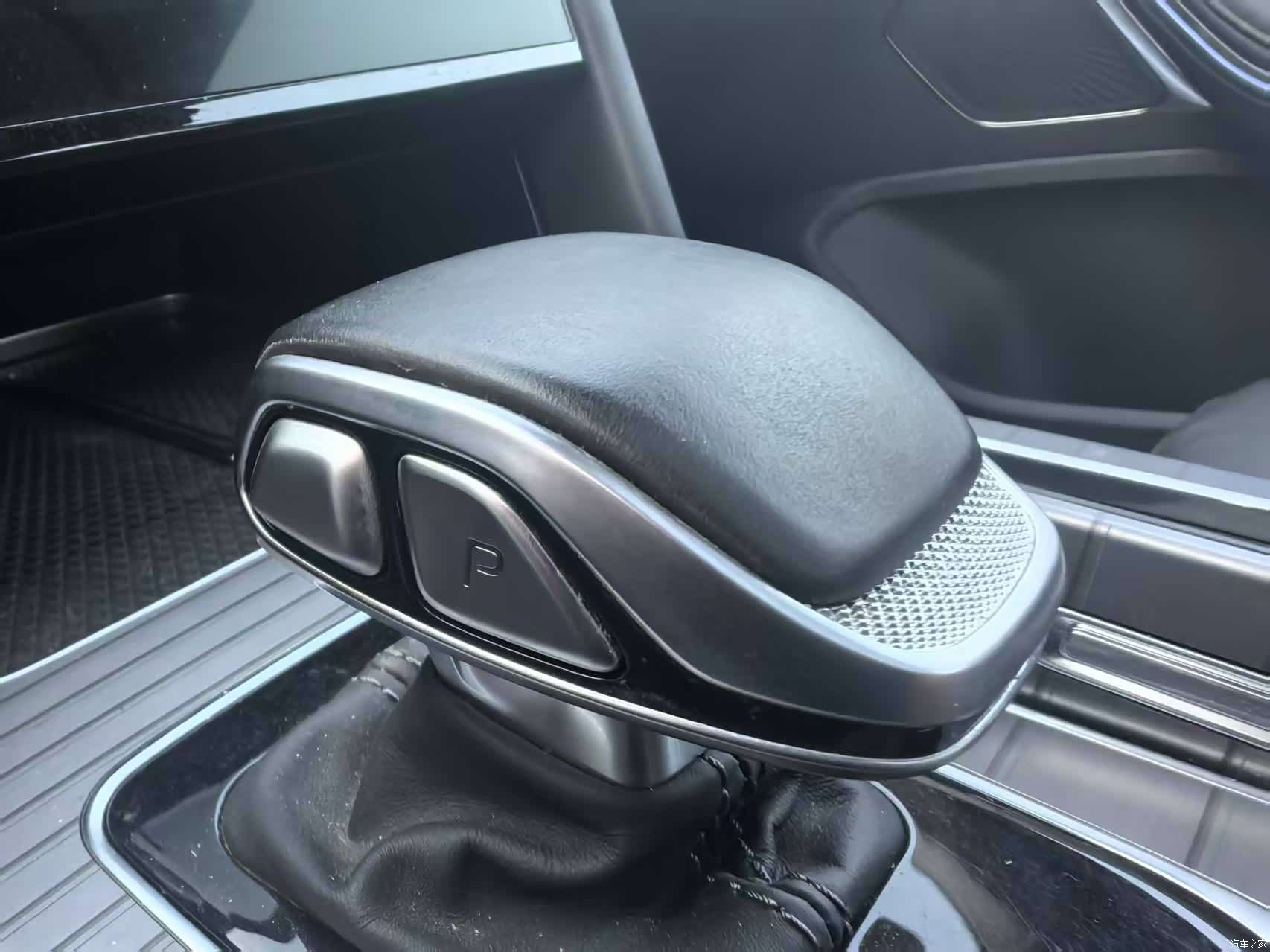 Hongqi HQ9, 2024 12