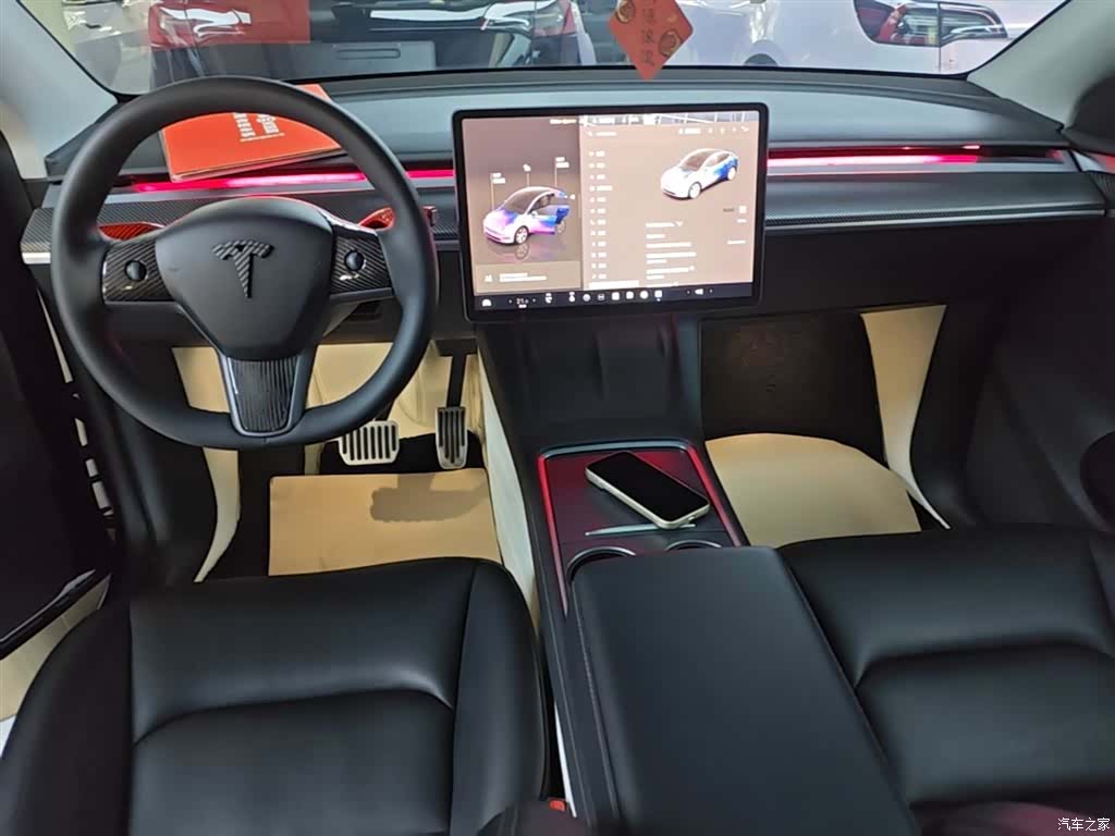 Tesla Model Y, 2023 13