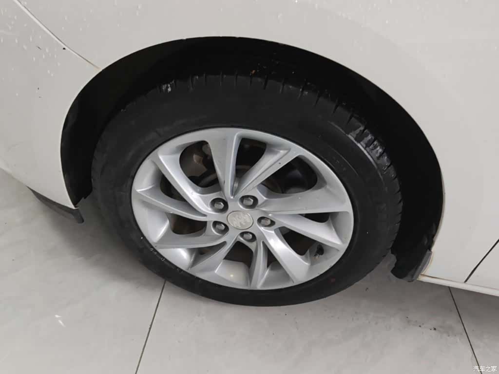 Buick Verano, 2018 23