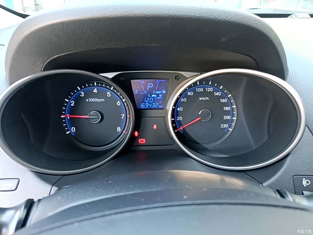 Hyundai ix35, 2016 12