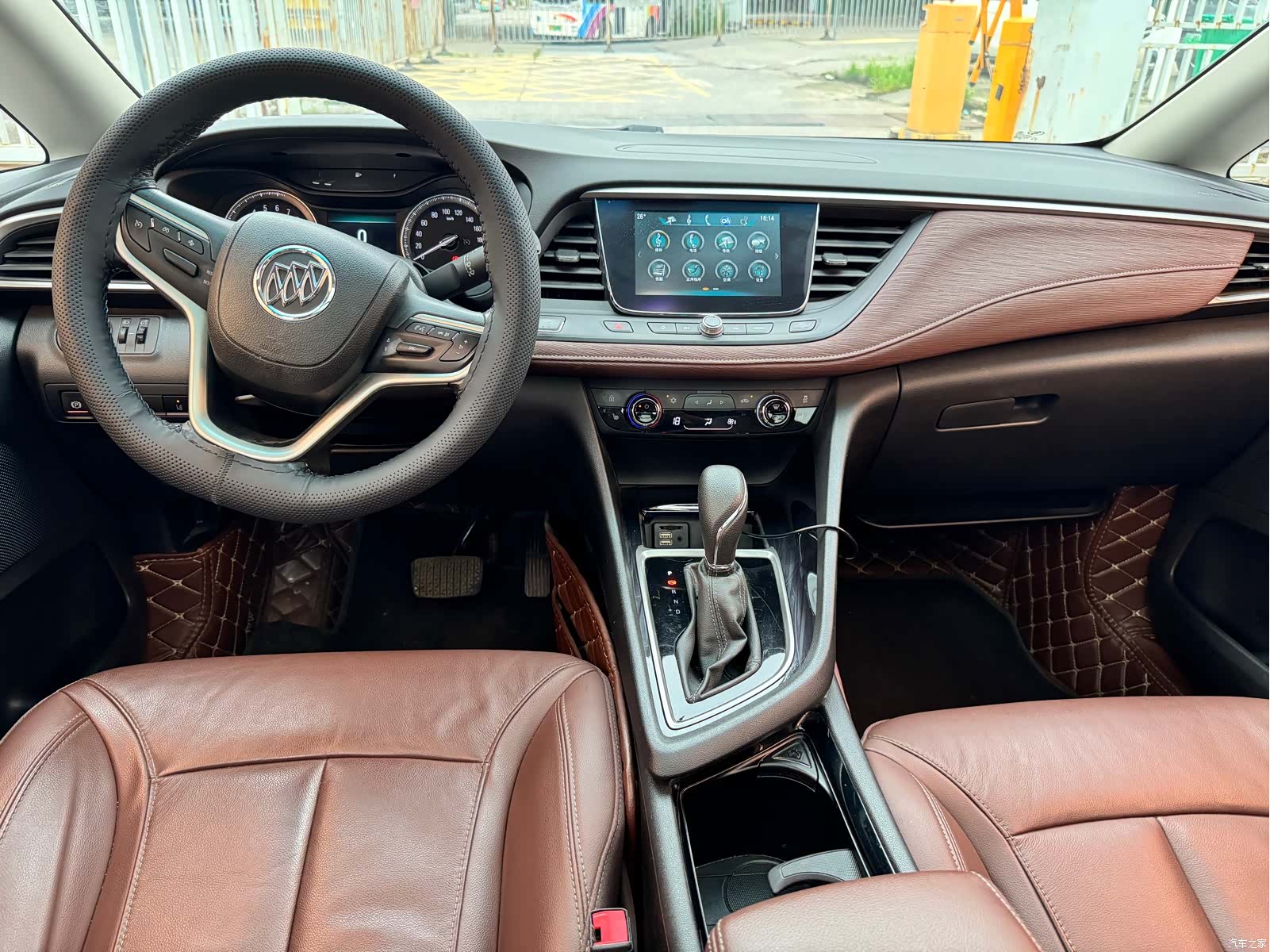 Buick GL6, 2018 11