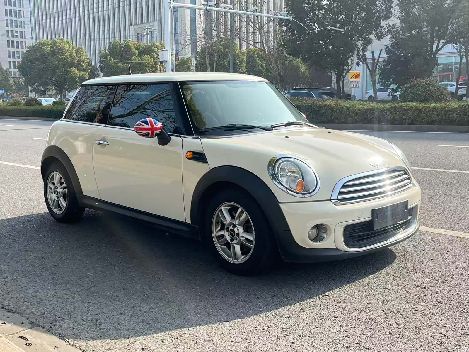 Mini ONE, 2012 3