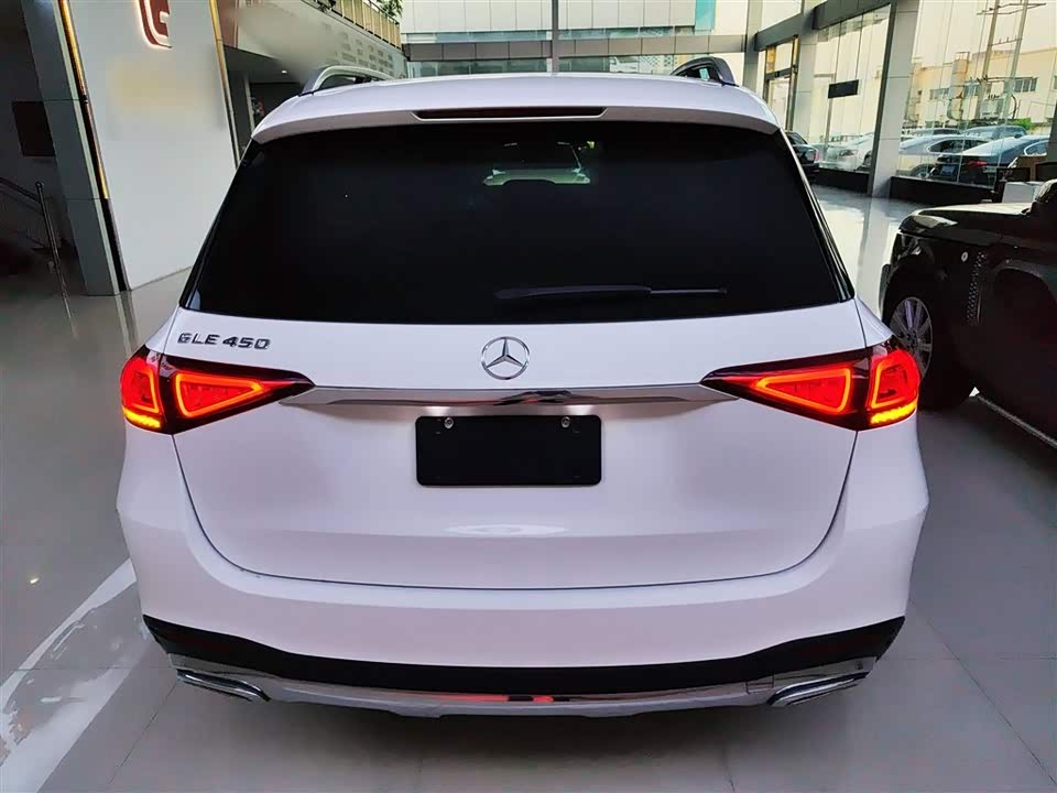 Mercedes-Benz GLE Mercedes-Benz GLE