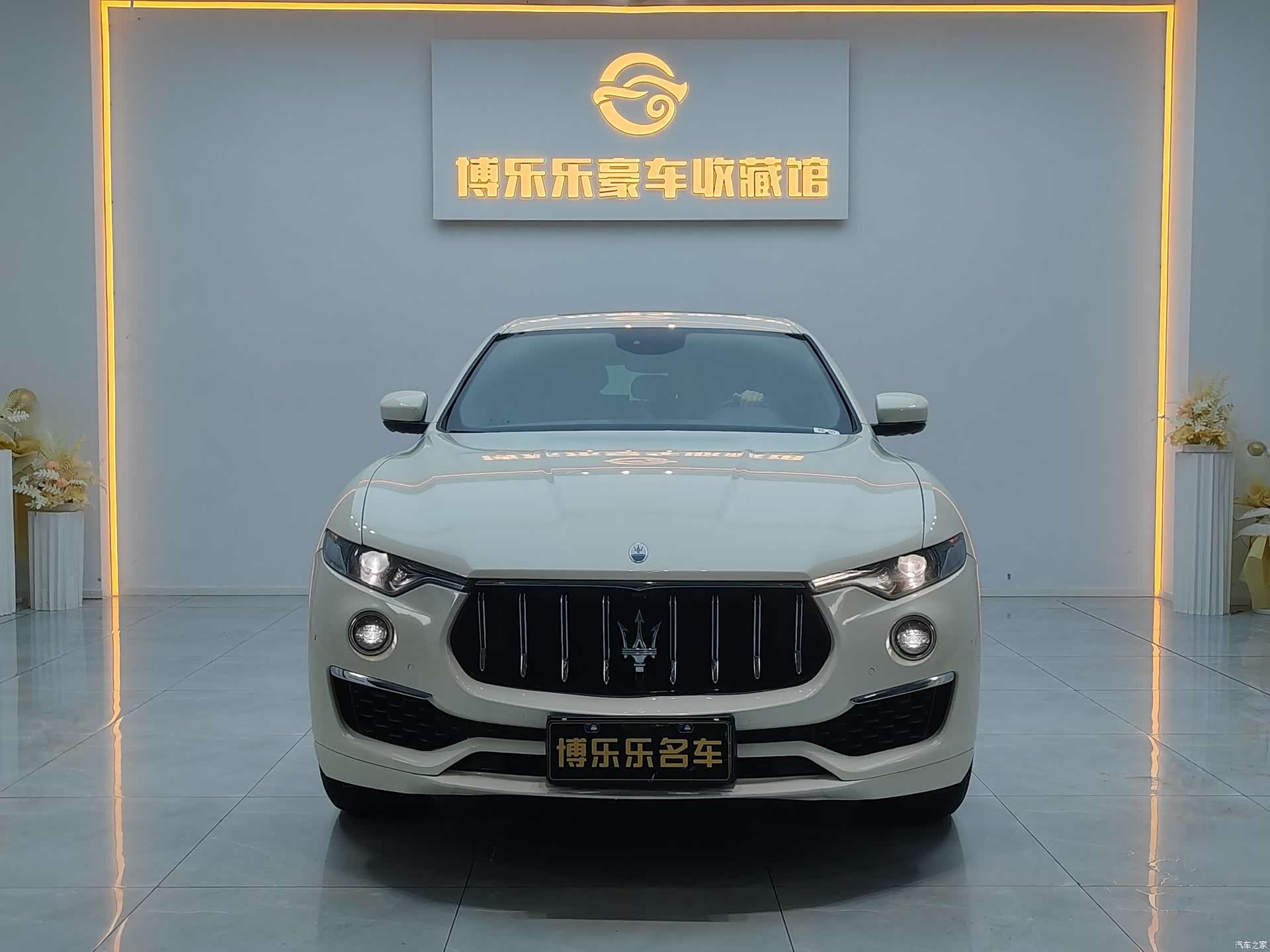 Maserati Levante, 2022 2