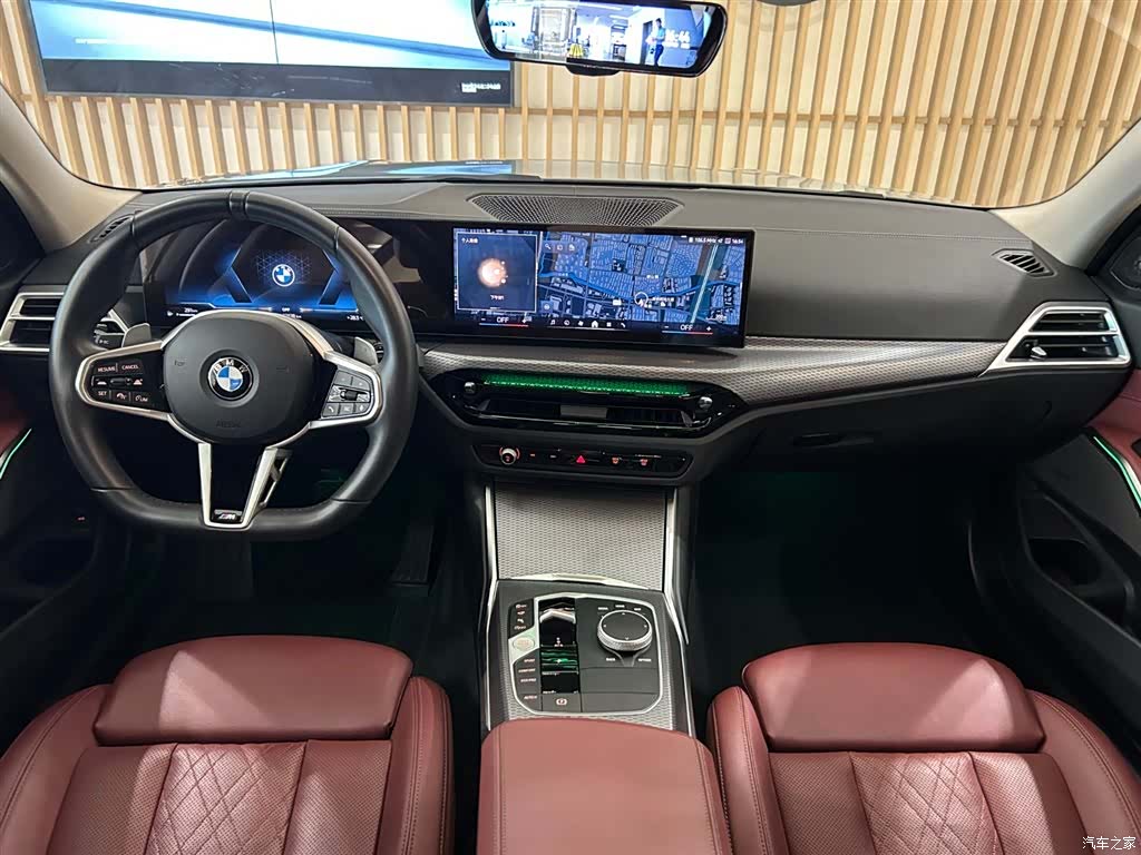 BMW 3 Series, 2024 12