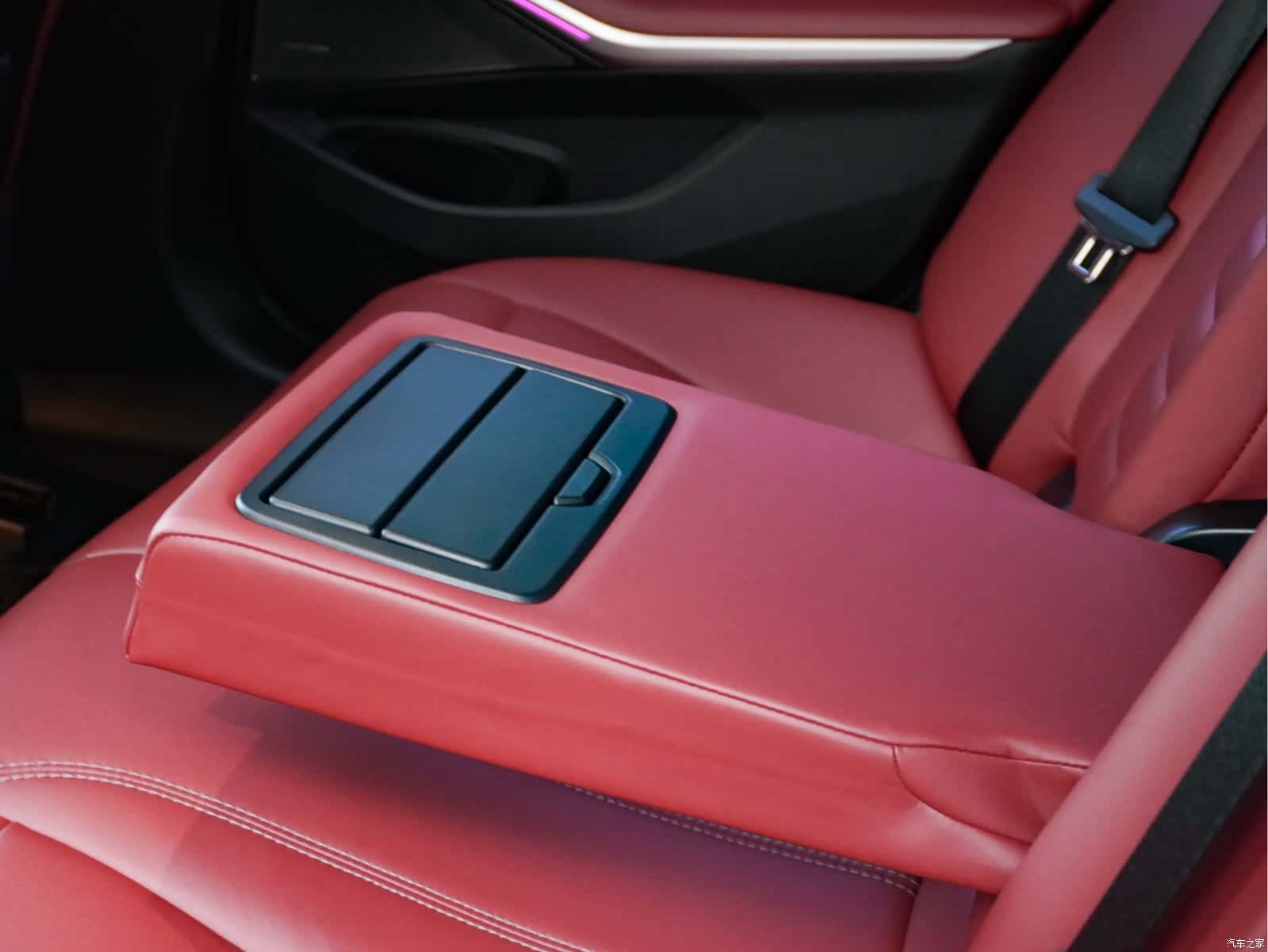 BMW 3 Series, 2021 16
