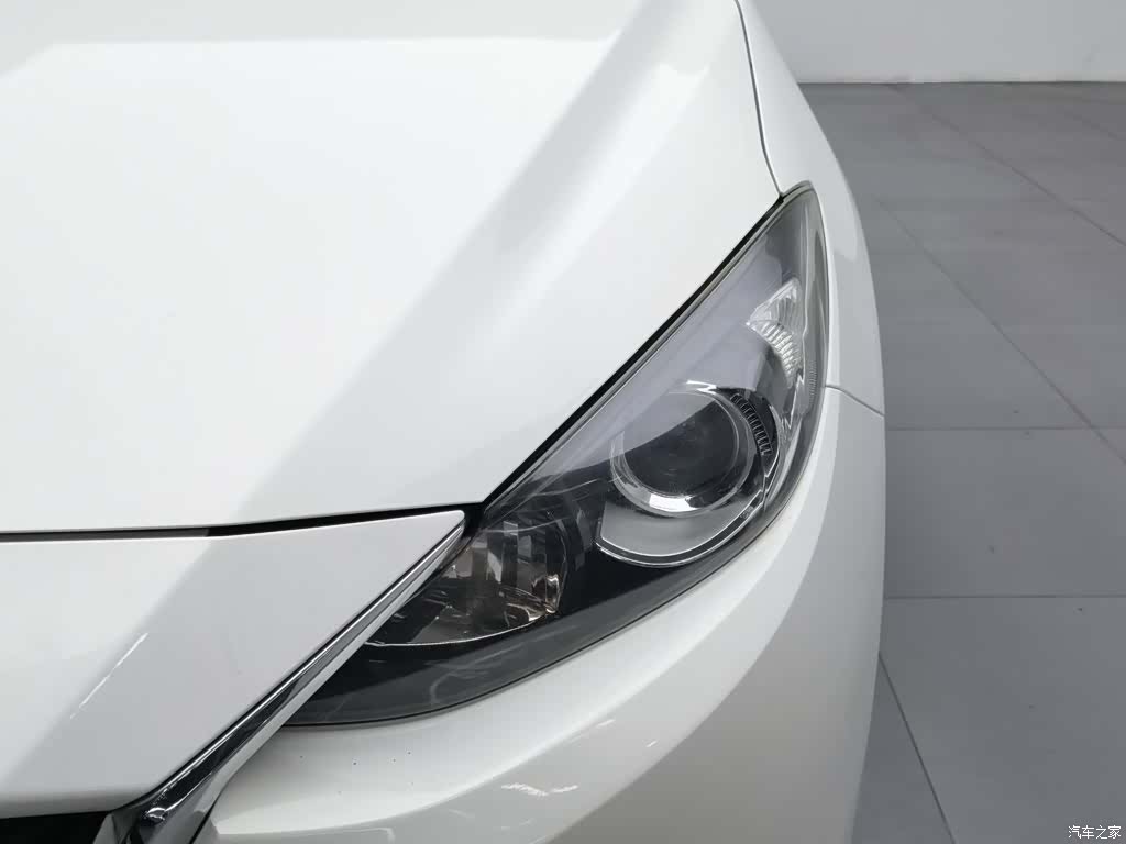 Mazda Mazda3, 2016 7