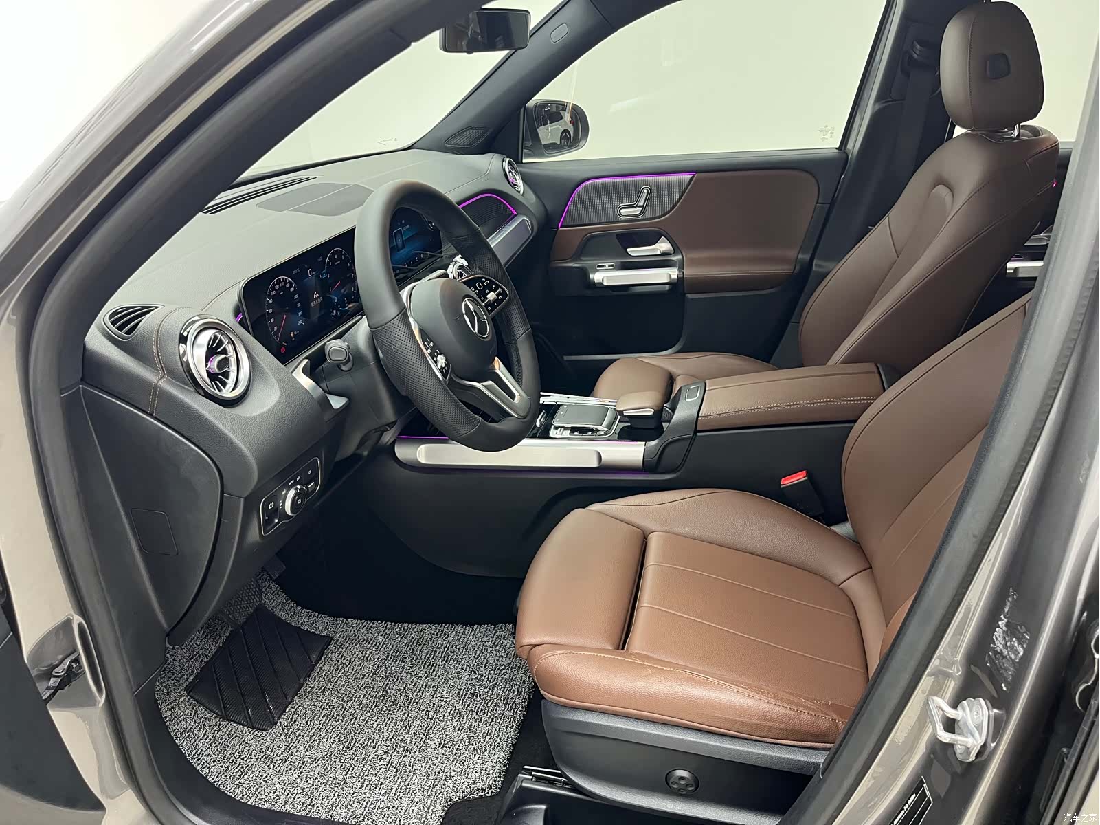 Mercedes-Benz GLB, 2020 13