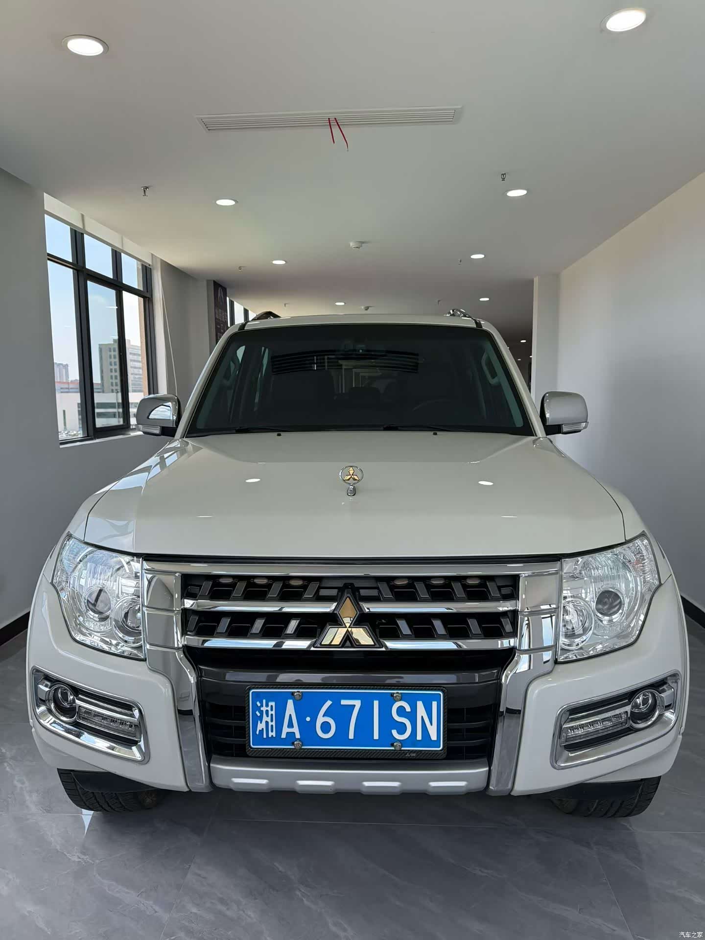 Mitsubishi Pajero, 2020 все фото