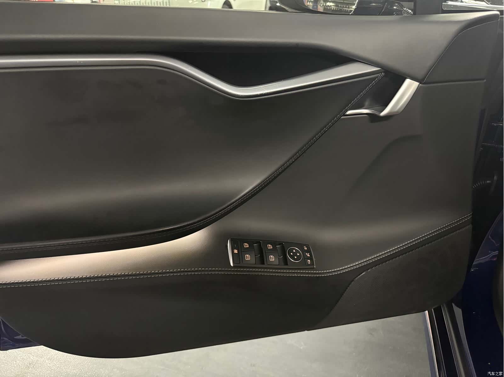 Tesla Model S, 2019 4