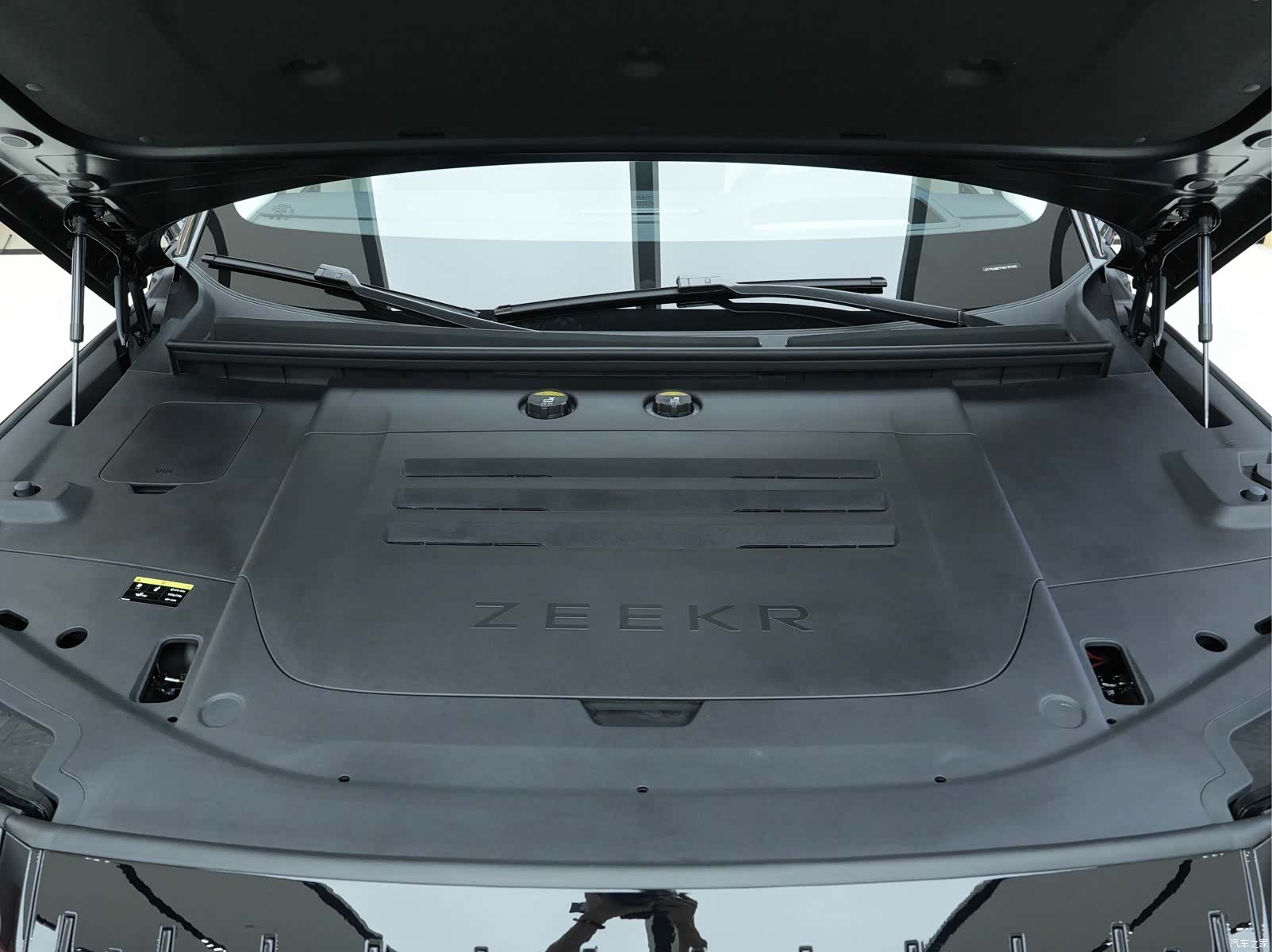 Zeekr X, 2026 28
