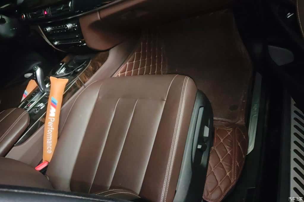 BMW X5, 2018 8
