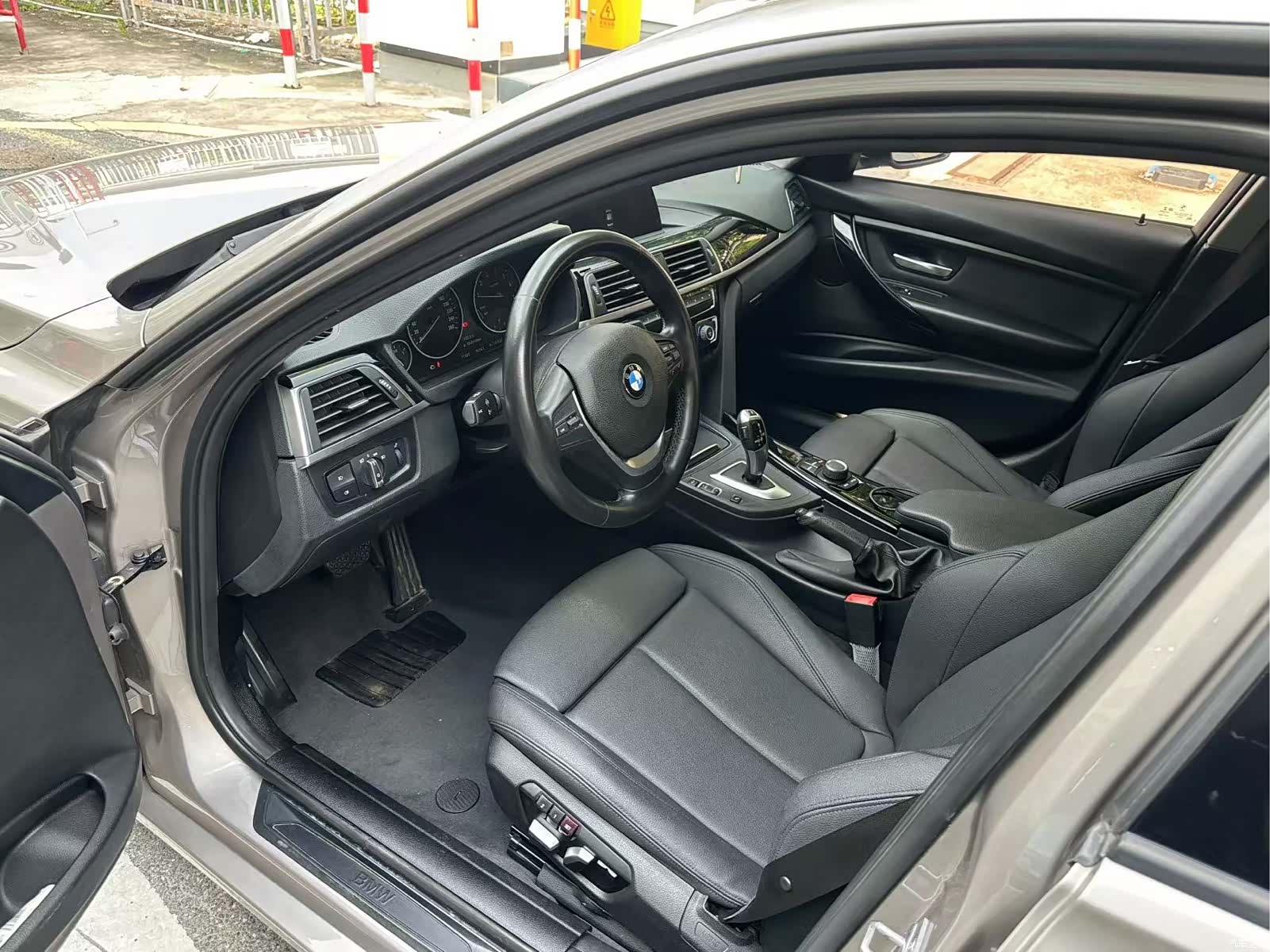 BMW 3 Series, 2018 4