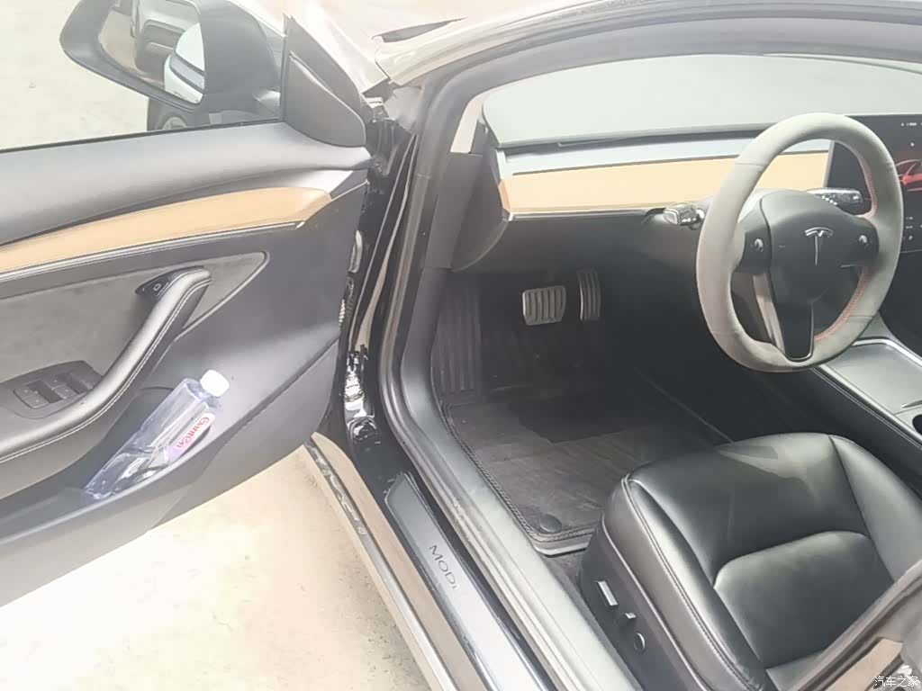 Tesla Model 3, 2022 12