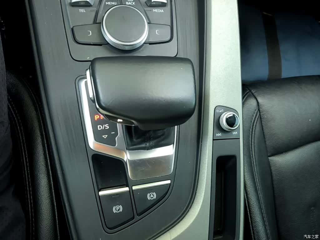 Audi A4L, 2018 14