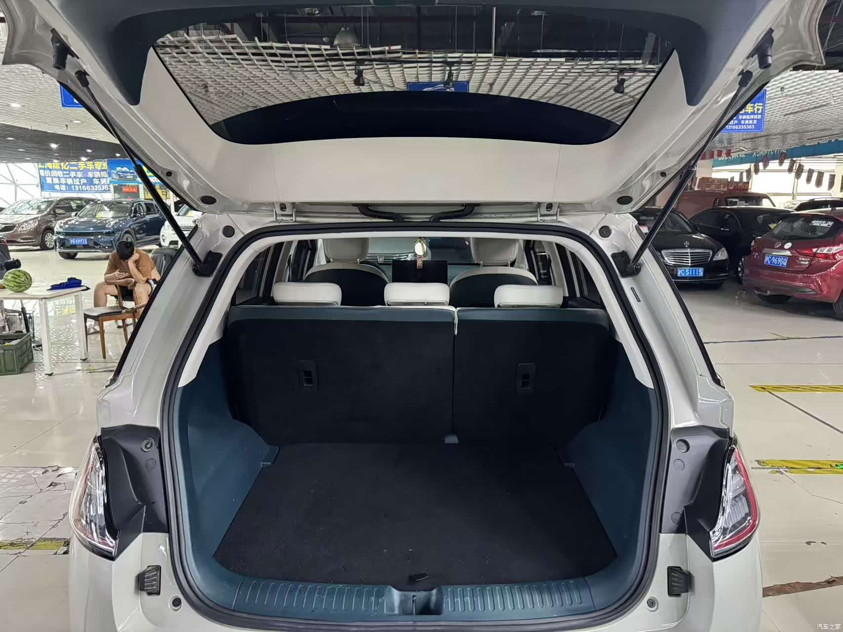 Wuling 460, 2023 12