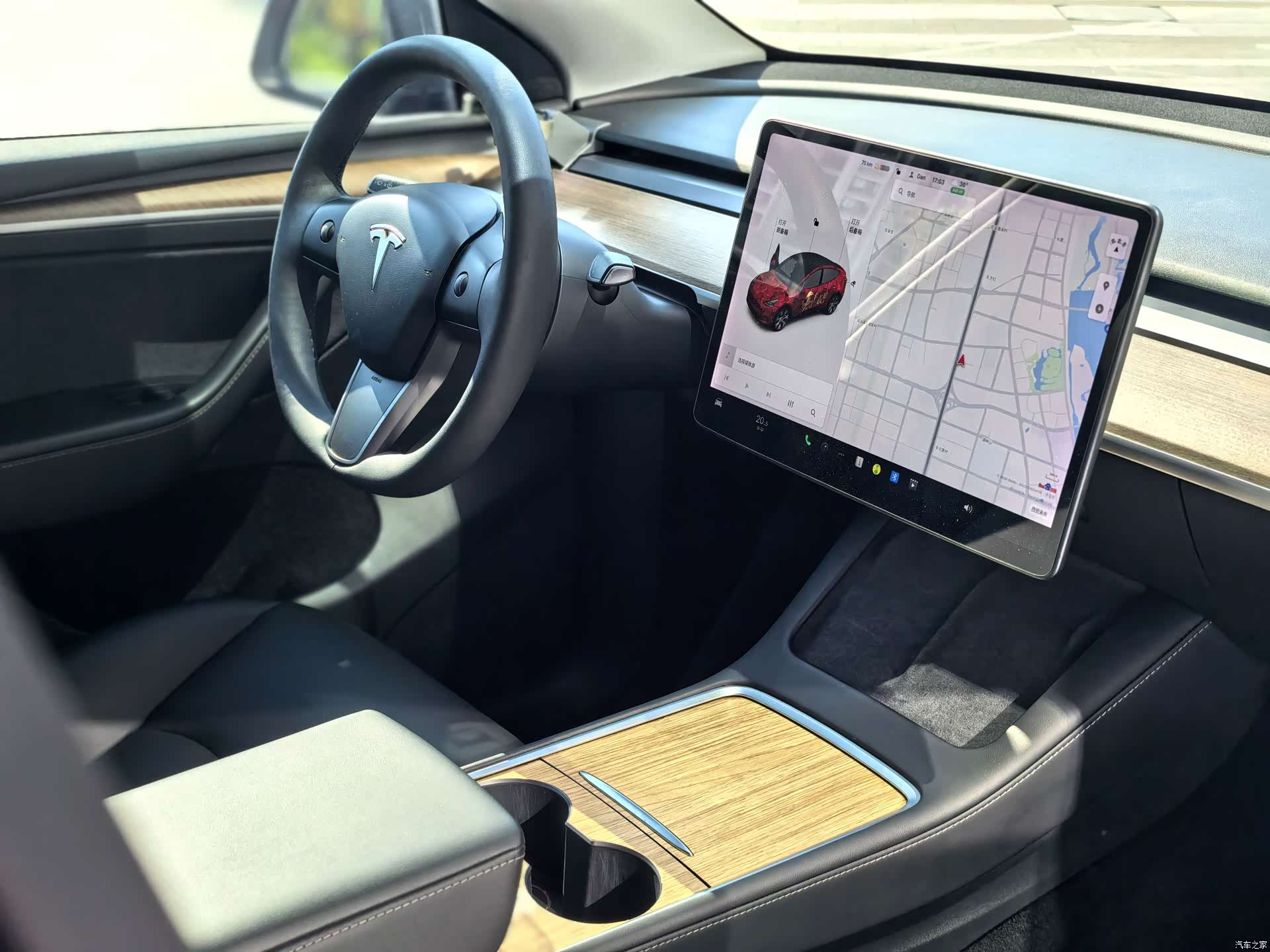 Tesla Model Y, 2021 11