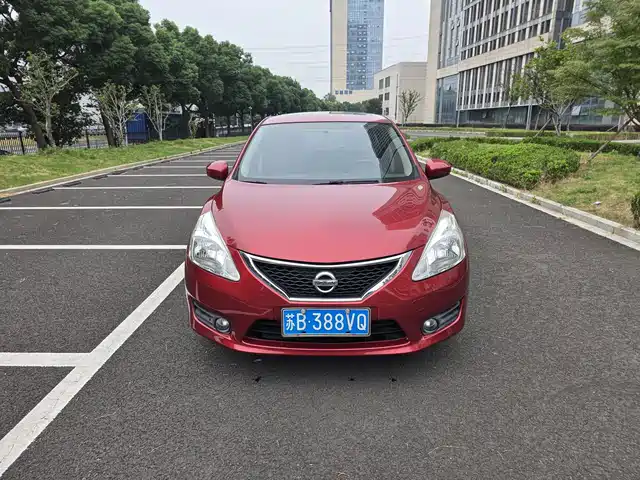 Nissan Tiida 2015 — купить из Китая под заказ