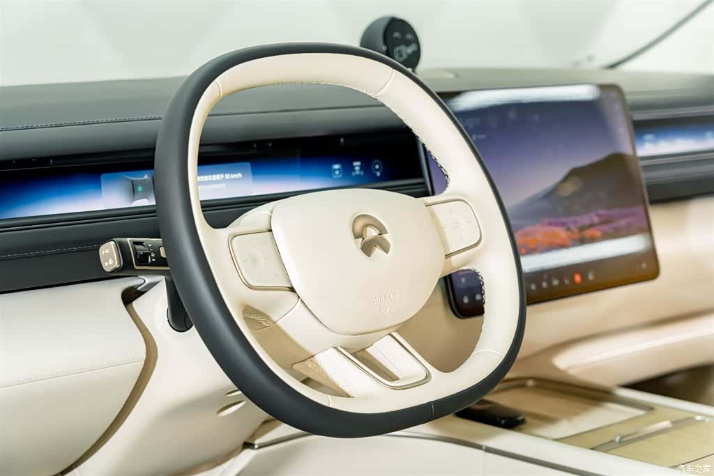 NIO ES8, 2026 12