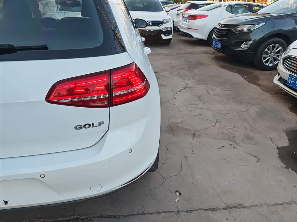 Volkswagen golf